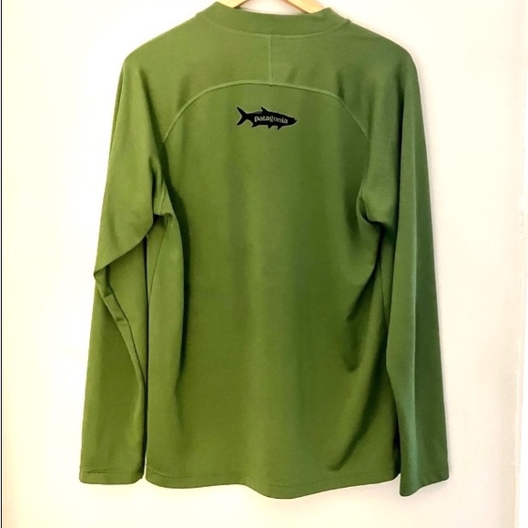 Patagonia Green Mesh Layering  Pullover Top Size Medium - Picture 5 of 7